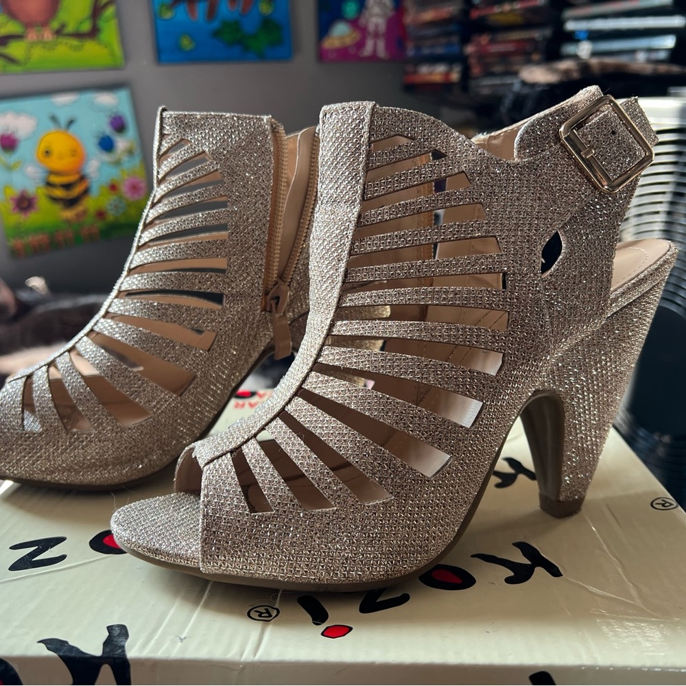 Elegant Rose Gold Women's Heels